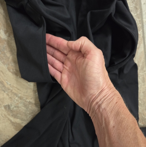 Halara Elegant Black‎ Sleeveless Dress - Picture 10 of 11